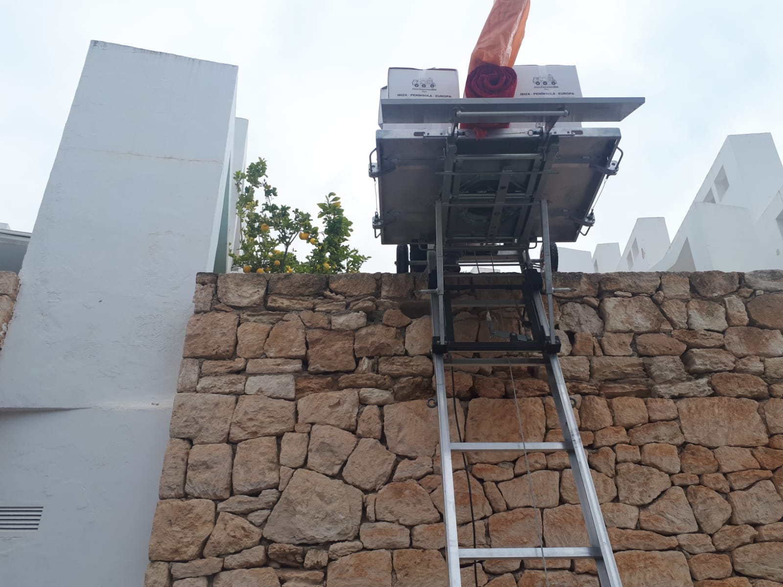 mudanza local ibiza roca llisa 05