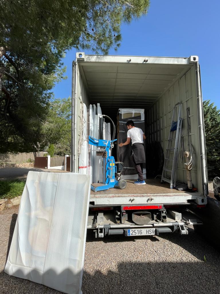 mudanza internacional ibiza suiza camion4 12