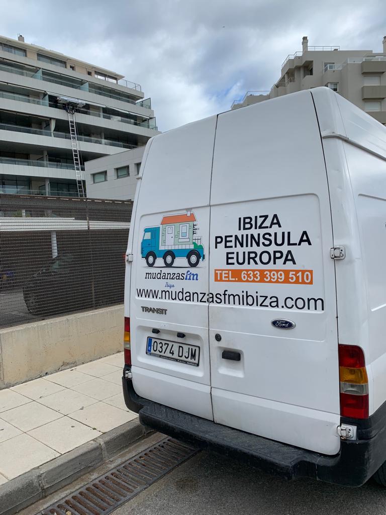 mudanza-internacional-ibiza-2019-03