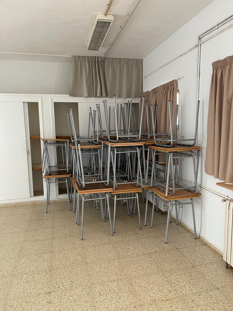 Mudanza Mobiliario Colegio Formentera 20